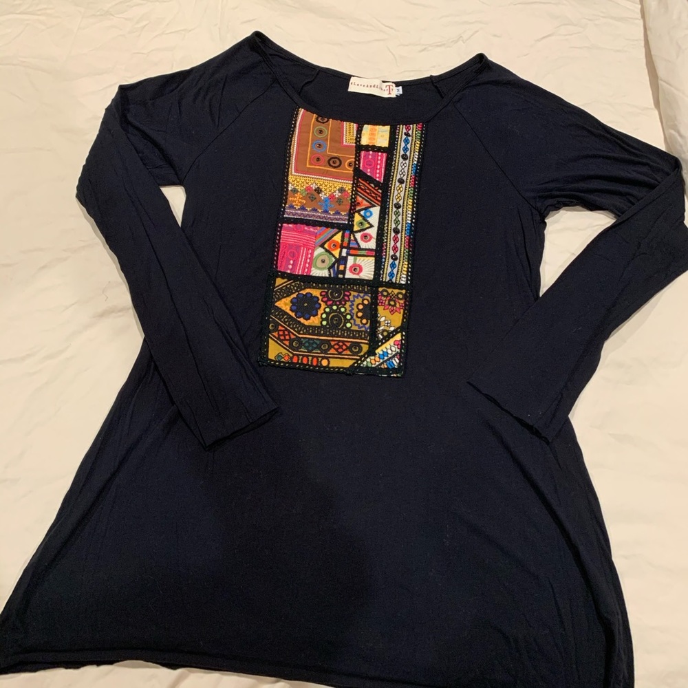 100% cotton Johnny was top with embroidery details